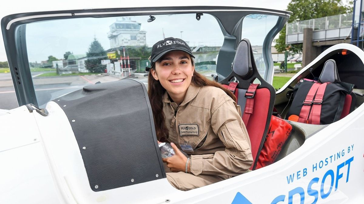 Devatenáctiletá pilotka chce sama obletět zeměkouli